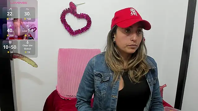 Snapshot of Giia39 chatting on 09-26-25, 05:06 Giia39 online show from 09-26-25, 05:06