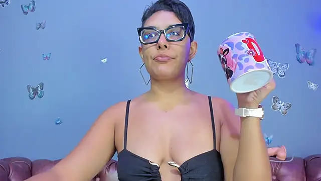 Kaira mosse online show from 01-06-26, 11:47