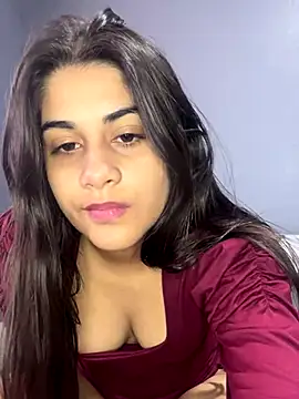 Snapshot of MiaOrtizCam chatting on 12-01-24, 04:29 MiaOrtizCam online show from 12-01-24, 04:29