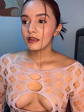 Melanyprada online show from 06-19-26, 04:06