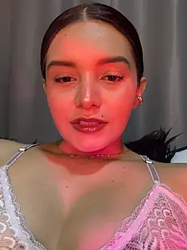 Melanyprada online show from 07-23-26, 03:59