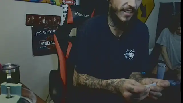 XMeF10 online show from 03-15-25, 07:20