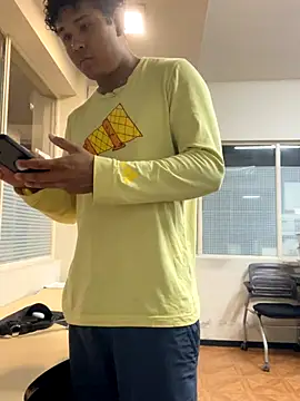 Brencuz online show from 09-27-25, 04:01