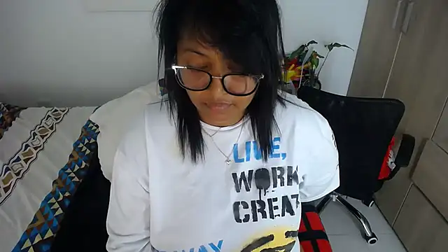 miajoseph  online show from 01-18-25, 08:20