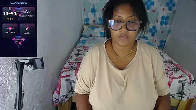 miajoseph  online show from 04-24-26, 03:31