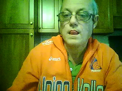 Snapshot of gianbragallini chatting on 11-01-25, 04:09 gianbragallini online show from 11-01-25, 04:09