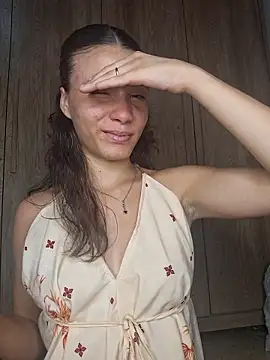 HelenHoltz online show from 12-16-25, 07:19