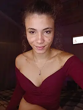 HelenHoltz online show from 06-16-26, 02:52