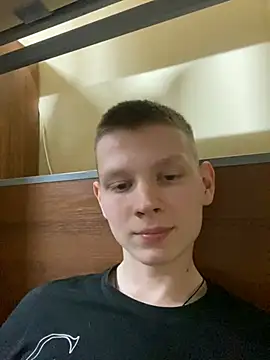 fameboyboo online show from 01-02-25, 07:18