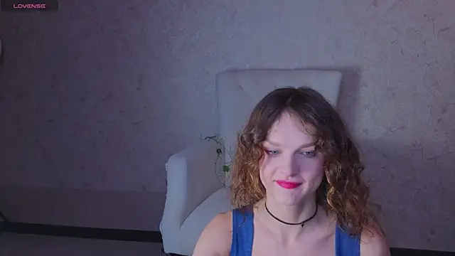 Soo dreamy online show from 10-04-25, 01:25