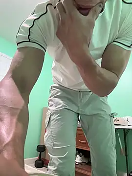 Snapshot of jimyv chatting on 07-19-26, 03:27 jimyv online show from 07-19-26, 03:27