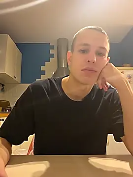 pretty roman online show from 11-01-25, 03:58