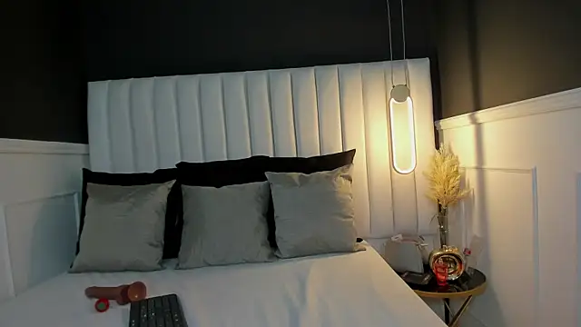 Snapshot of chloe_zulay chatting on 01-30-25, 03:55 chloe zulay online show from 01-30-25, 03:55