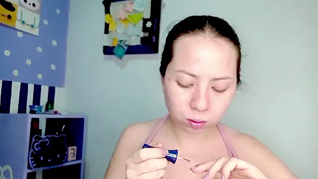 PetiteIvoryQueen19 online show from 06-20-26, 03:42
