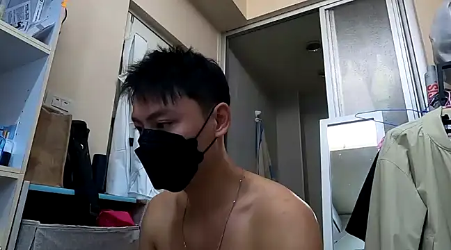 Snapshot of frnk30151 chatting on 12-04-24, 02:04 frnk30151 online show from 12-04-24, 02:04