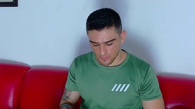 Sexy Alejandro  online show from 02-16-26, 05:20