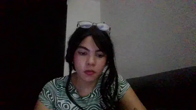 Kiri Cutee online show from 02-01-25, 06:00