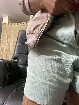 Snapshot of kamayanisingh24 chatting on 01-29-25, 04:41 kamayanisingh24 online show from 01-29-25, 04:41