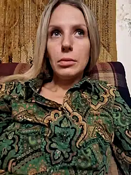 Snapshot of YourJuliena chatting on 12-31-24, 07:51 YourJuliena online show from 12-31-24, 07:51