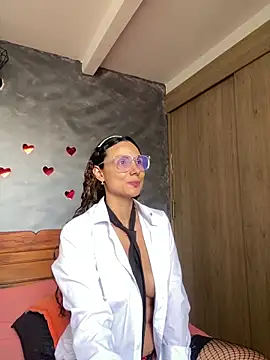 MafeeRoss online show from 02-18-26, 05:42