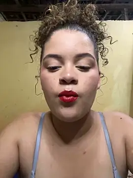 Snapshot of amora54 chatting on 03-22-25, 10:48 amora54 online show from 03-22-25, 10:48