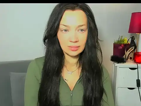 OliviaFantasy online show from 02-12-26, 08:42