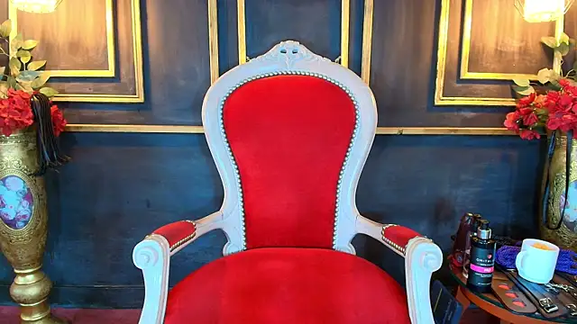 Snapshot of Hannah_blepper chatting on 11-19-25, 07:47 Hannah blepper online show from 11-19-25, 07:47