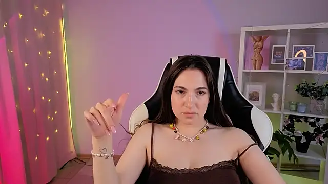 Snapshot of MelissaLovvv chatting on 06-07-26, 09:40 MelissaLovvv online show from 06-07-26, 09:40