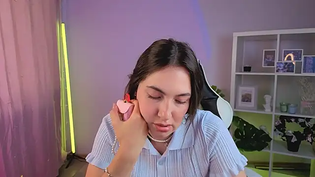 Snapshot of MelissaLovvv chatting on 07-07-26, 07:23 MelissaLovvv online show from 07-07-26, 07:23