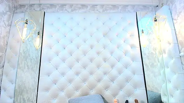 VALENTINA3x online show from 03-11-26, 03:34