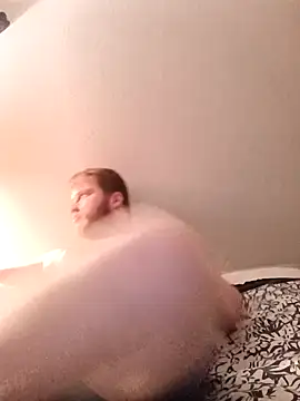 Snapshot of Sexebon01 chatting on 12-10-24, 04:06 Sexebon01 online show from 12-10-24, 04:06