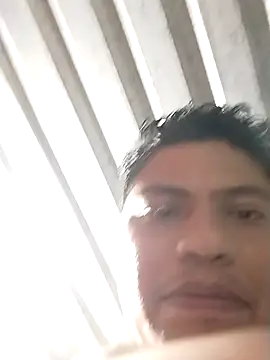 Snapshot of juan56900 chatting on 02-11-26, 10:15 juan56900 online show from 02-11-26, 10:15
