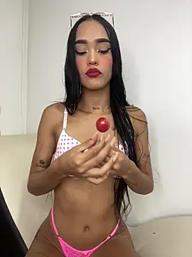 Snapshot of Exotic_girl666 chatting on 09-14-25, 01:16 Exotic girl666 online show from 09-14-25, 01:16