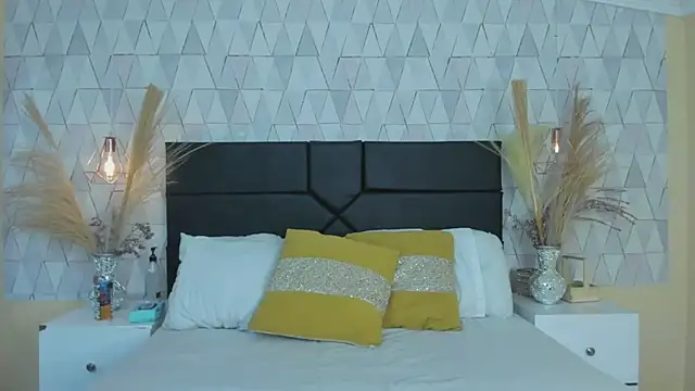 JustinePerry online show from 02-26-26, 03:38