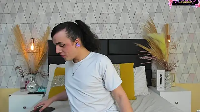 JustinePerry online show from 03-12-26, 04:29