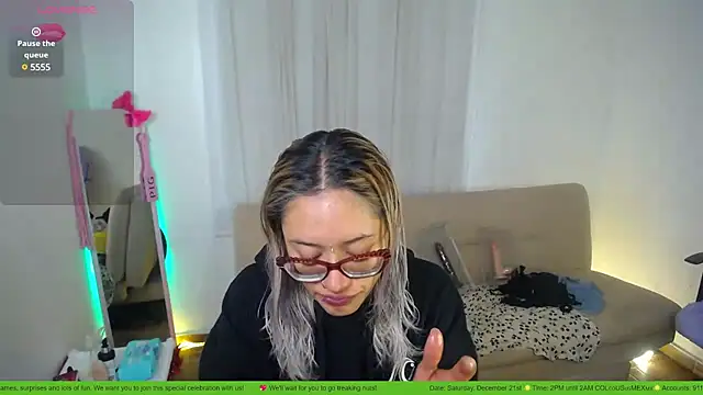 Snapshot of 911Calling chatting on 01-24-25, 03:13 911Calling online show from 01-24-25, 03:13