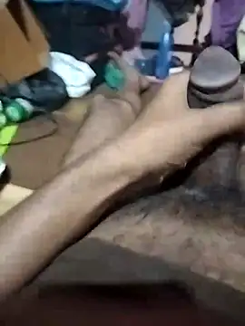 Snapshot of tamil_horny09 chatting on 10-12-25, 05:12 tamil horny09 online show from 10-12-25, 05:12