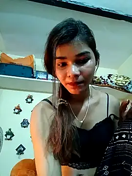 Snapshot of Cut_rabita chatting on 02-25-25, 12:24 Cut rabita online show from 02-25-25, 12:24