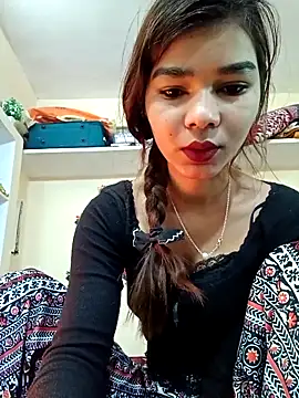 Snapshot of Cut_rabita chatting on 03-05-25, 03:40 Cut rabita online show from 03-05-25, 03:40