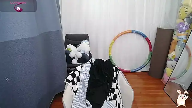 CN-Doudou online show from 10-01-25, 01:22