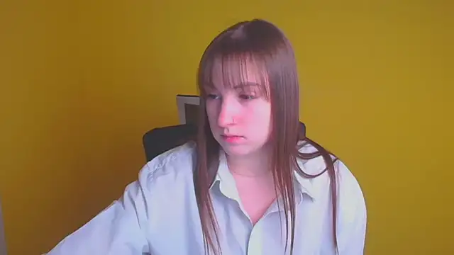Snapshot of Evelina_GG chatting on 02-06-25, 10:15 Evelina GG online show from 02-06-25, 10:15