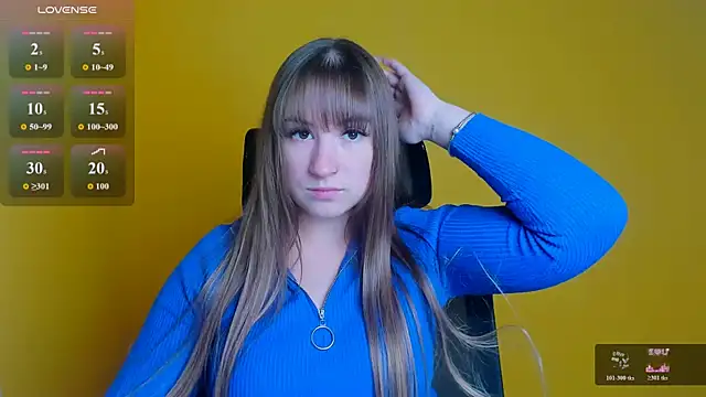 Snapshot of Evelina_GG chatting on 10-08-25, 12:14 Evelina GG online show from 10-08-25, 12:14