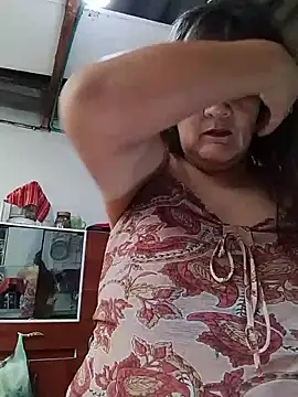 DirtyStefaniax online show from 01-13-26, 05:18