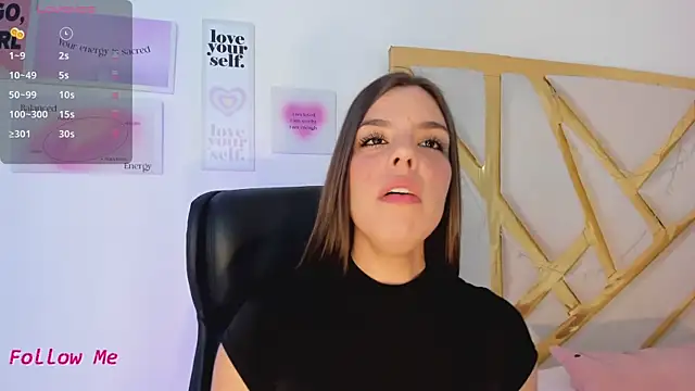 LanaJones  online show from 10-01-25, 12:22