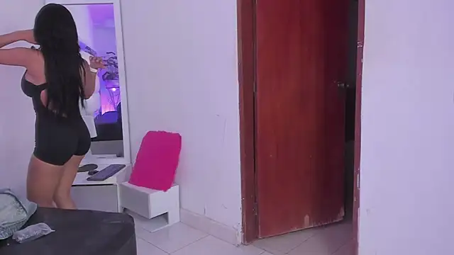 Alhana pulido online show from 01-13-25, 10:35