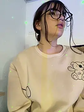Snapshot of angel_natural chatting on 02-11-25, 10:18 angel natural online show from 02-11-25, 10:18