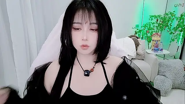 Vaness-a online show from 02-17-26, 01:07