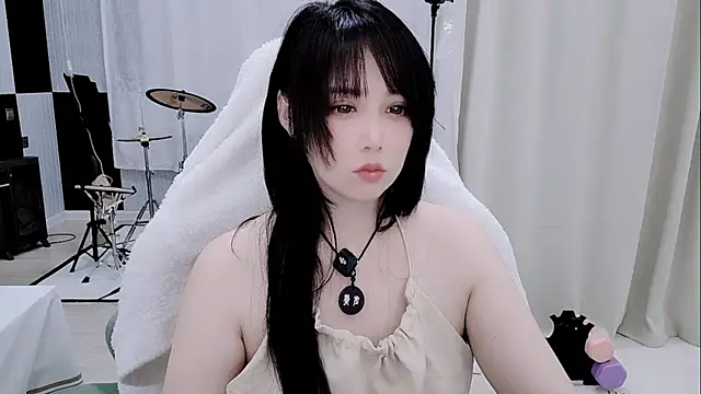 Snapshot of Vaness-a chatting on 05-20-26, 12:22 Vaness-a online show from 05-20-26, 12:22