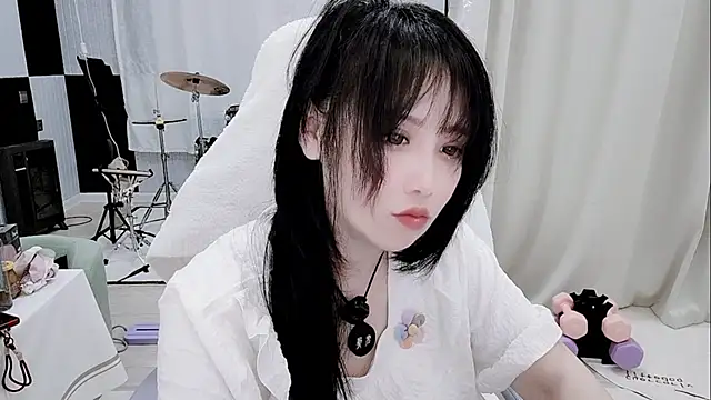 Snapshot of Vaness-a chatting on 06-10-26, 05:12 Vaness-a online show from 06-10-26, 05:12