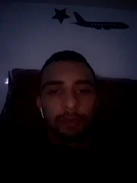 Hazembahloul online show from 11-16-25, 11:32